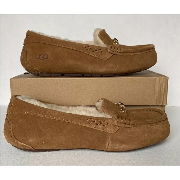 New UGG Ansley Charm Gem Women Fashion Moccasin Slippers Size 6 Chestnut - Picture 3 of 8